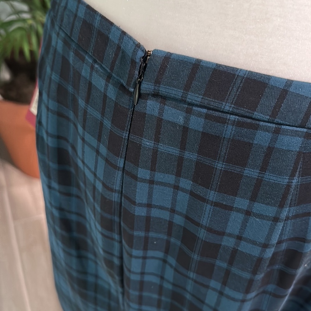 Merona Plaid Skirt - Picture 4 of 8